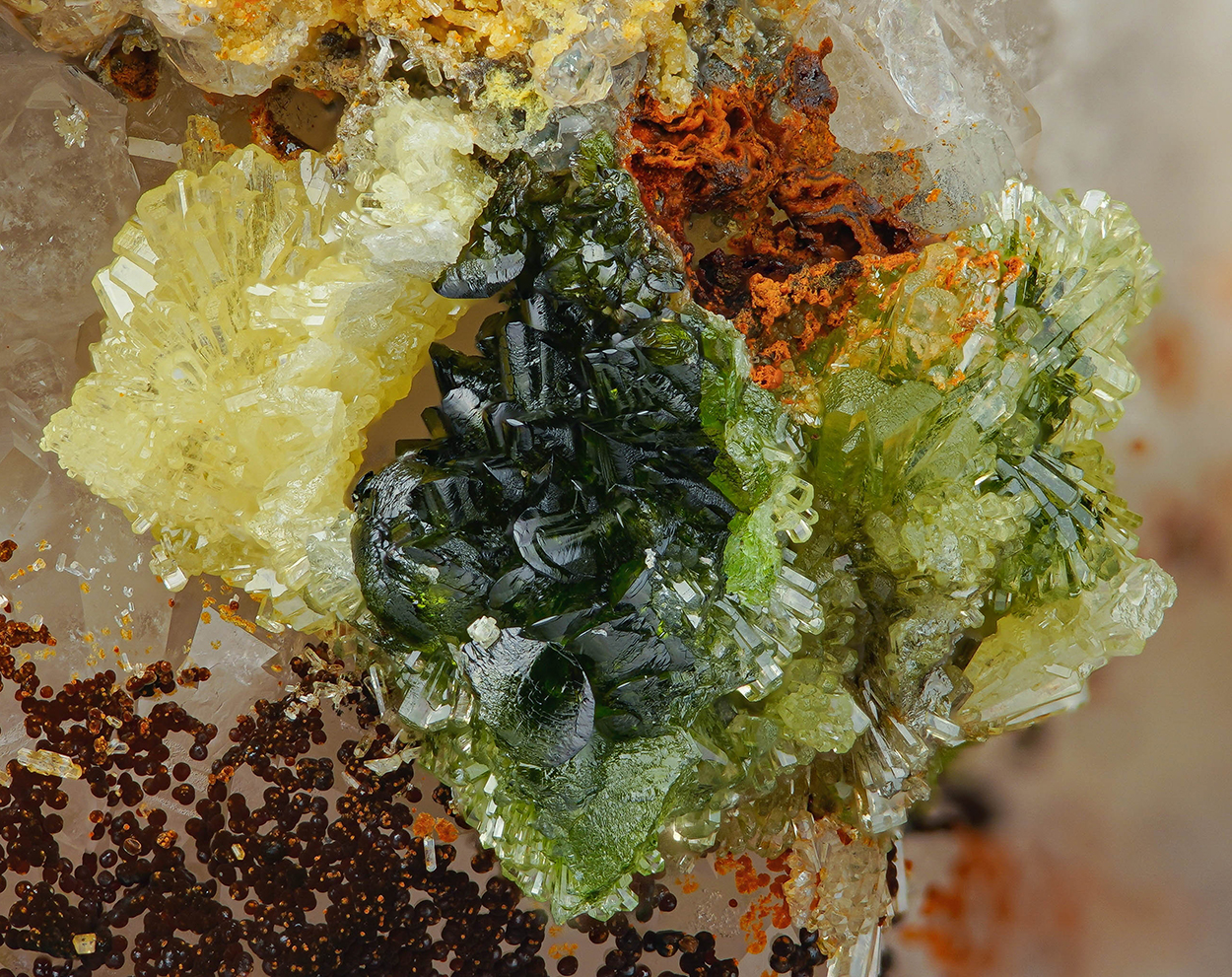 Duftite & pyromorphite - Clara Mine