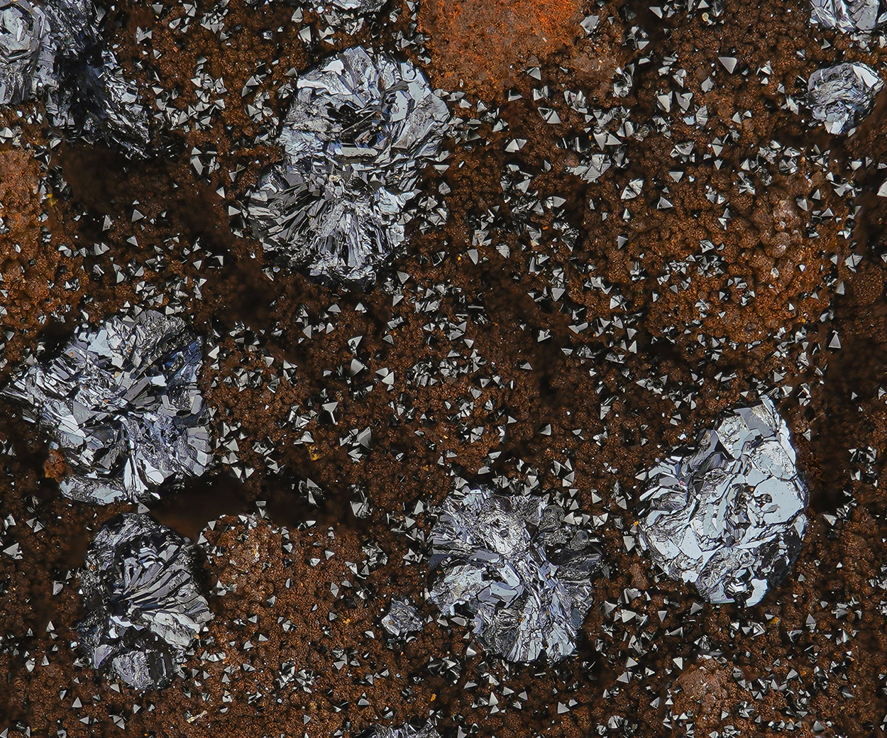 Chalcophanite and Hydrohetaerolite - Christiana mine