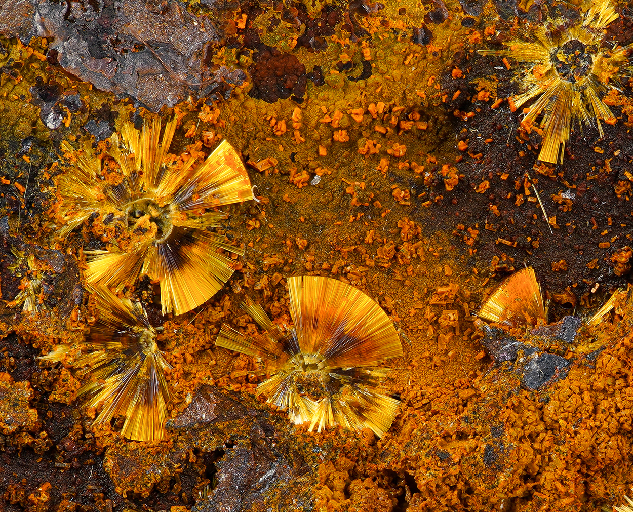 Cacoxenite - Rotläufchen mine