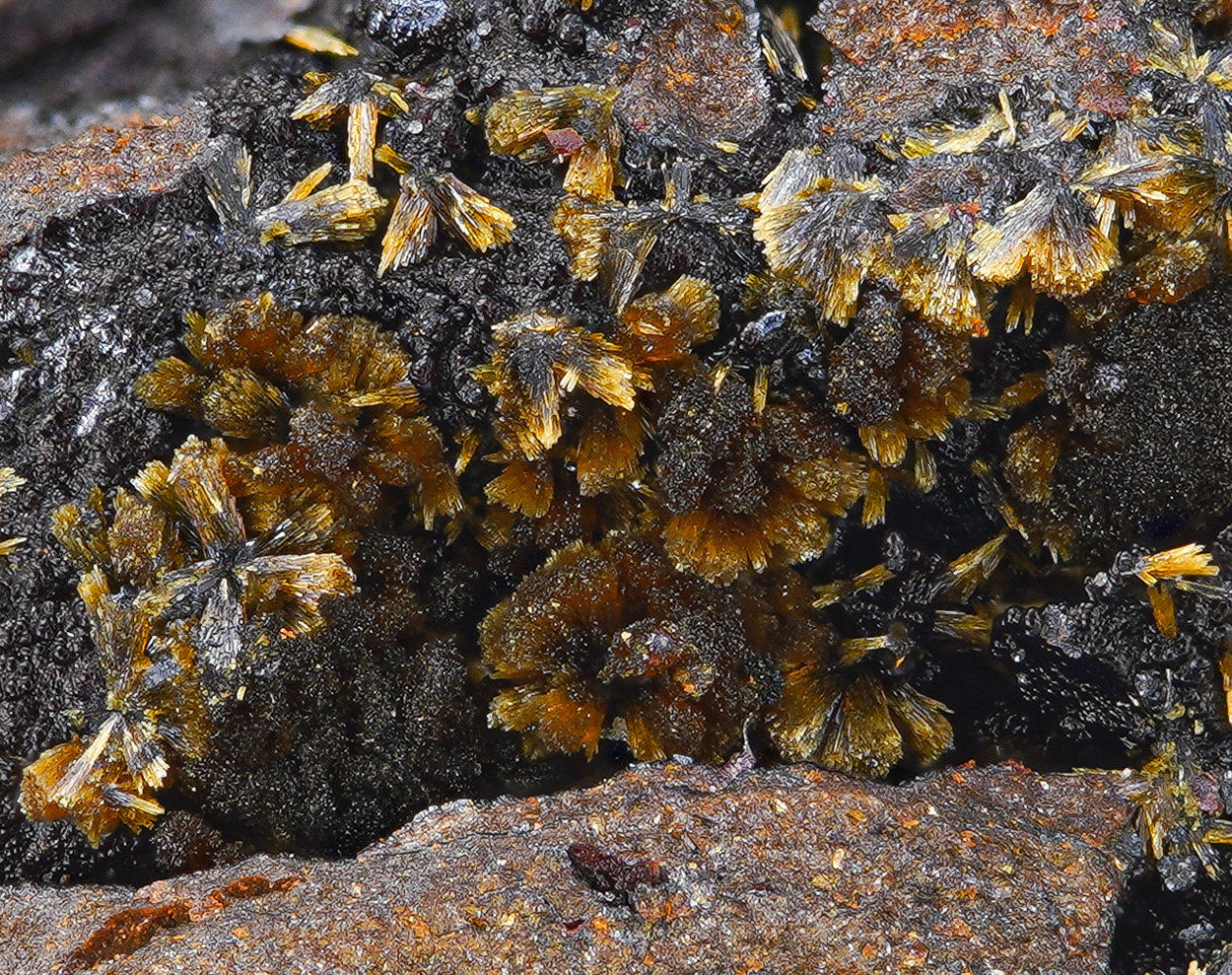 Beraunite and kidwellite - Rotläufchen mine